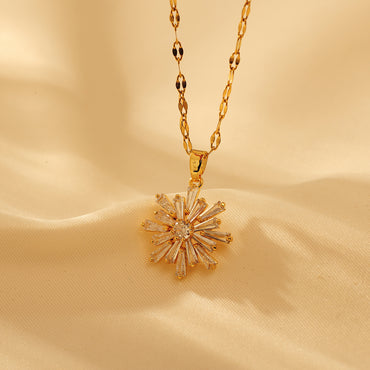 Copper Elegant Simple Style Inlay Snowflake Artificial Diamond Pendant Necklace