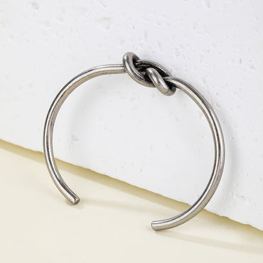 Stainless Steel 14K Gold Plated Vintage Style Simple Style Solid Color Knot Bangle