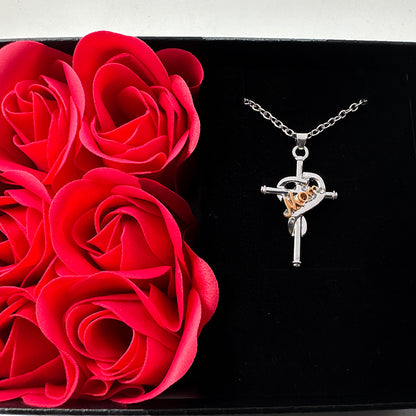 Artistic Cross Alloy Plating Silver Plated Mother'S Day Unisex Pendant Necklace