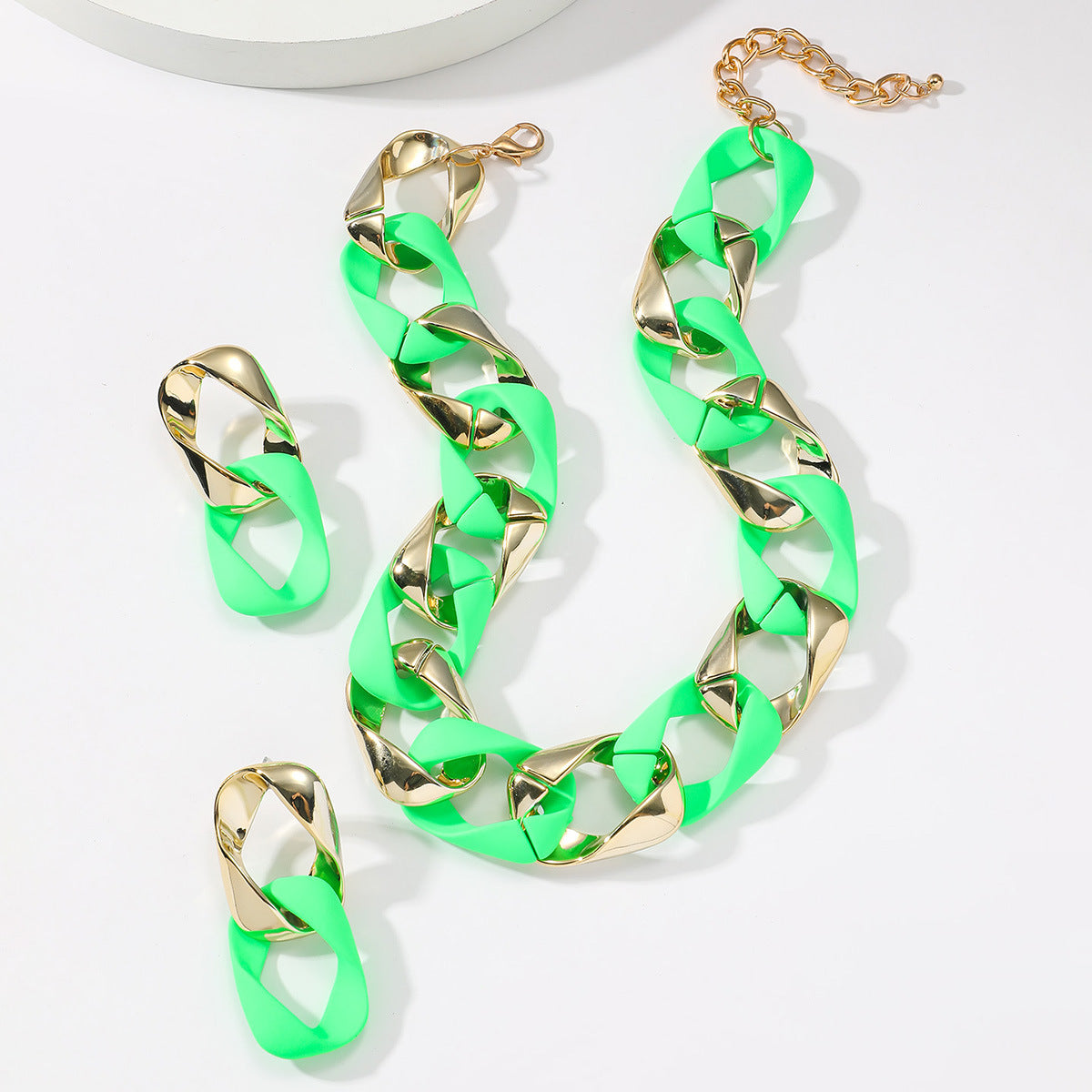 Simple Style Color Block Resin Plating Women's Necklace