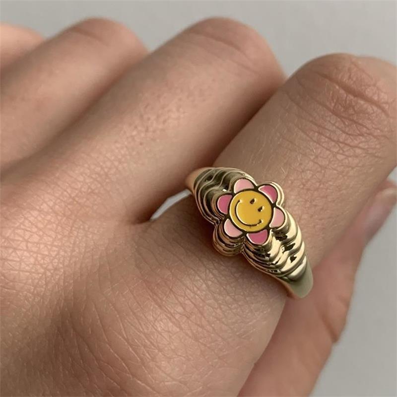 Wholesale Jewelry Smiley Flower Sun Flower Ring Gooddiy