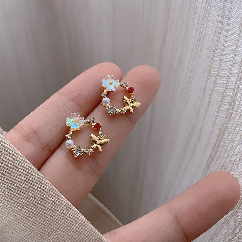 Fashion Heart Shape Alloy Plating Inlay Artificial Gemstones Pearl Women's Ear Studs 1 Pair