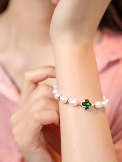 Sweet Four Leaf Clover Alloy Freshwater Pearl Beaded Inlay Artificial Diamond Bracelets