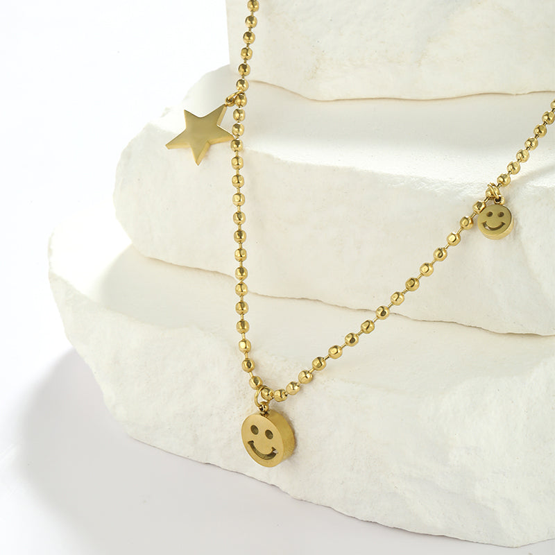 Wholesale Simple Style Shiny Smiley Face Stainless Steel Polishing Plating 18k Gold Plated Pendant Necklace