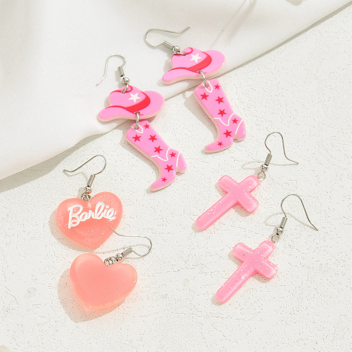 1 Pair Simple Style Heart Shape Barbie Arylic Ear Hook