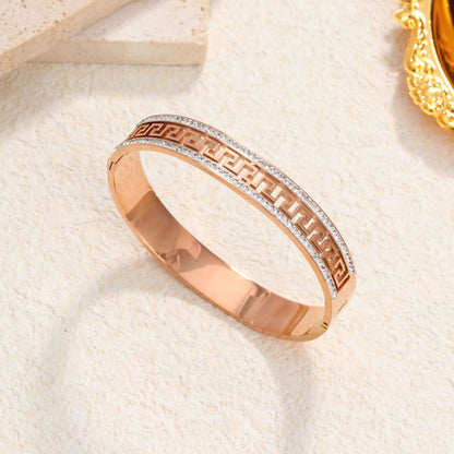 Elegant Simple Style Geometric Titanium Steel Plating Inlay Rhinestones 18k Gold Plated Bangle