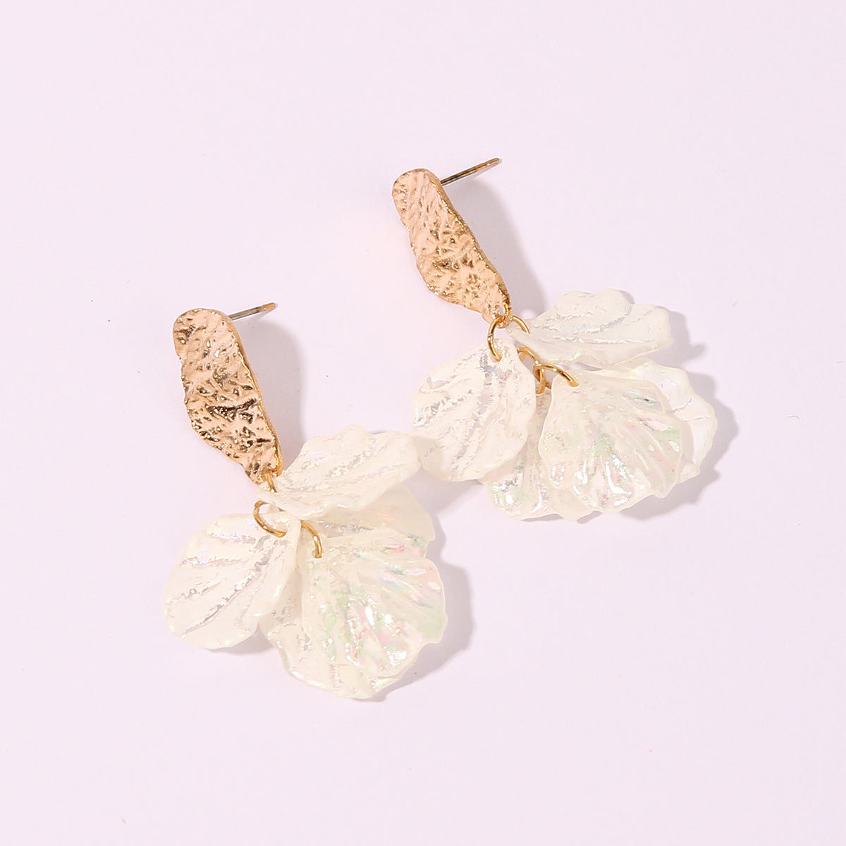 1 Pair Fairy Style Elegant Sweet Petal Arylic Alloy Gold Plated Drop Earrings