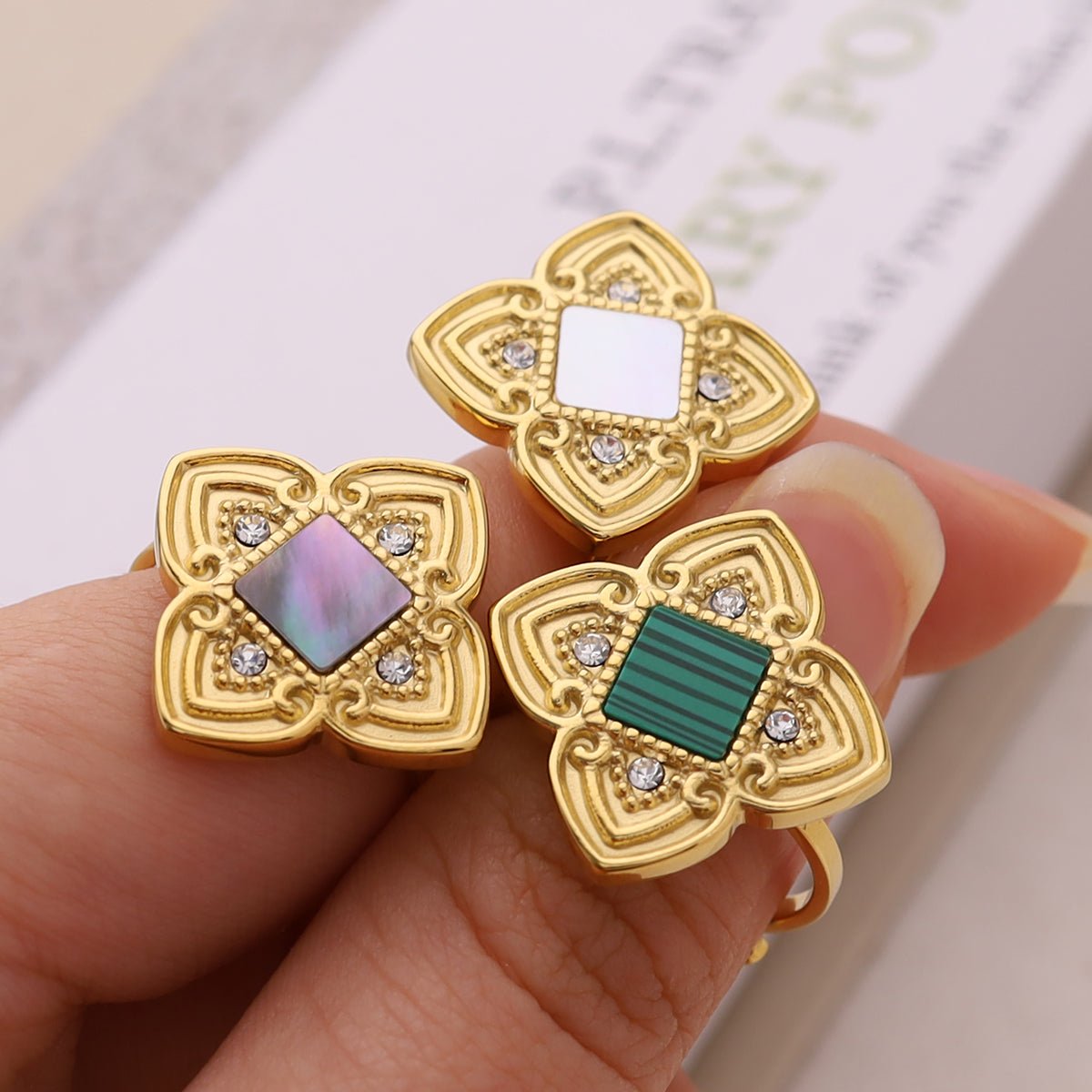 304 Stainless Steel 18K Gold Plated Retro Plating Inlay Geometric Color Block Acrylic Shell Rings