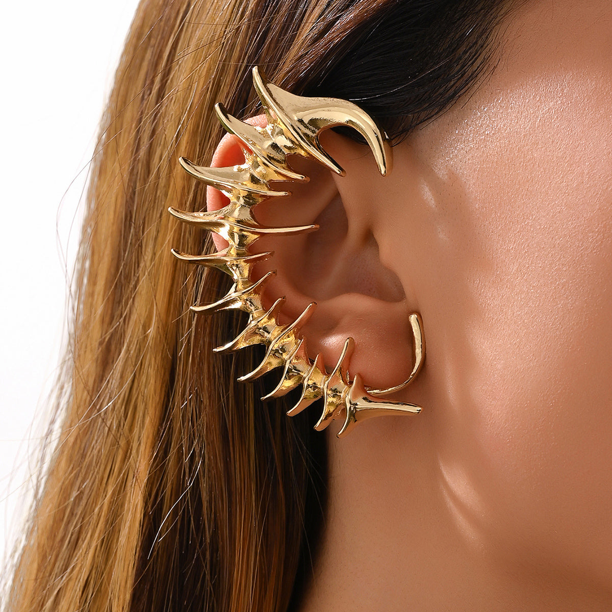 1 Piece Exaggerated Simple Style Solid Color Alloy Zinc Ear Cuffs