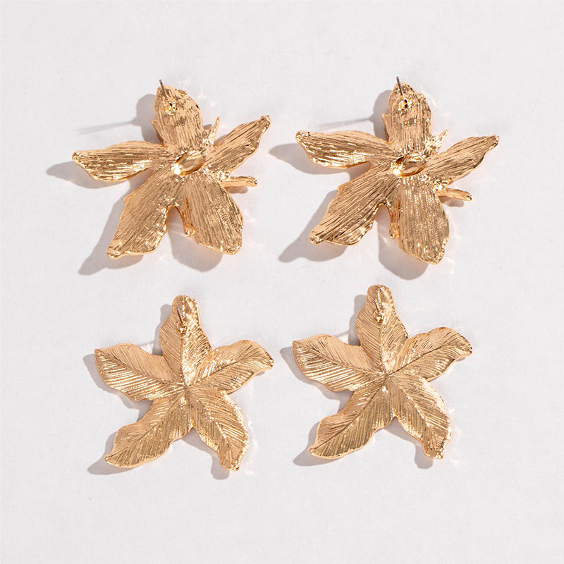 1 Pair Glam Luxurious Flower Alloy Gold Plated Ear Studs
