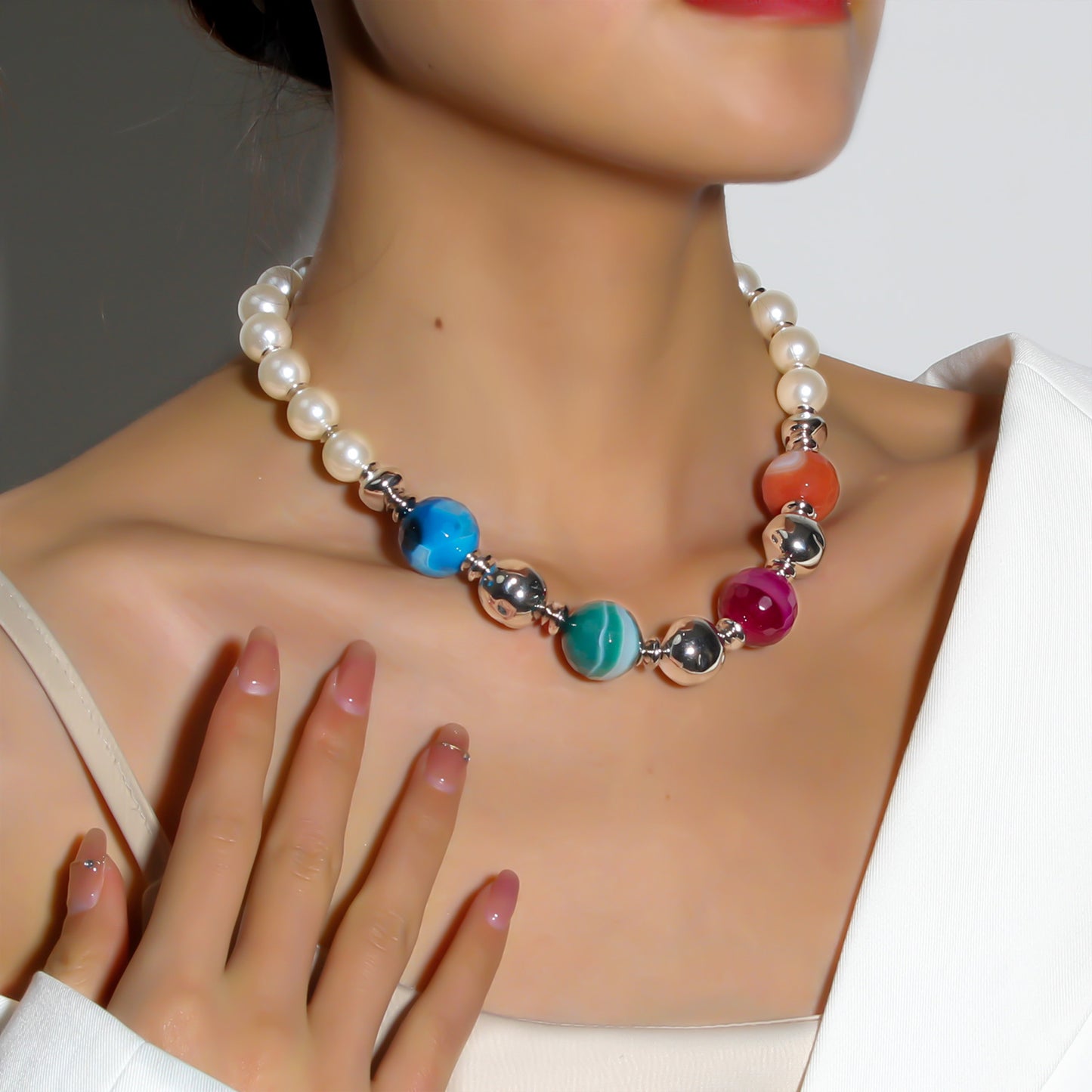 Elegant Color Block Plastic Beaded Women's Choker