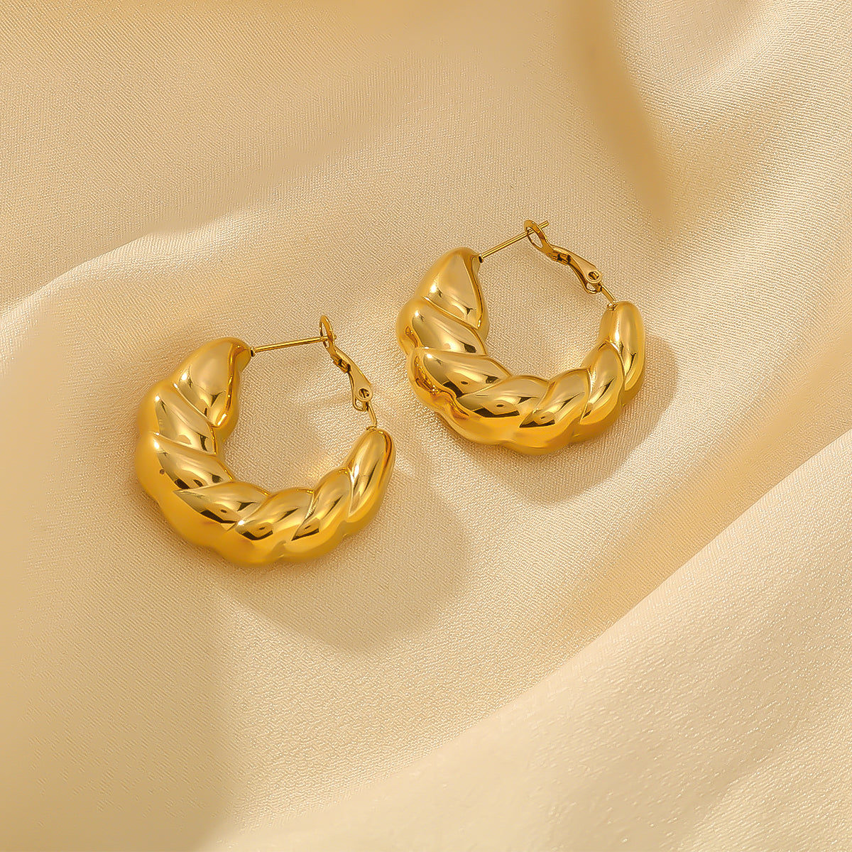 1 Pair IG Style Vintage Style Simple Style U Shape Simple 316 Stainless Steel  18K Gold Plated Earrings