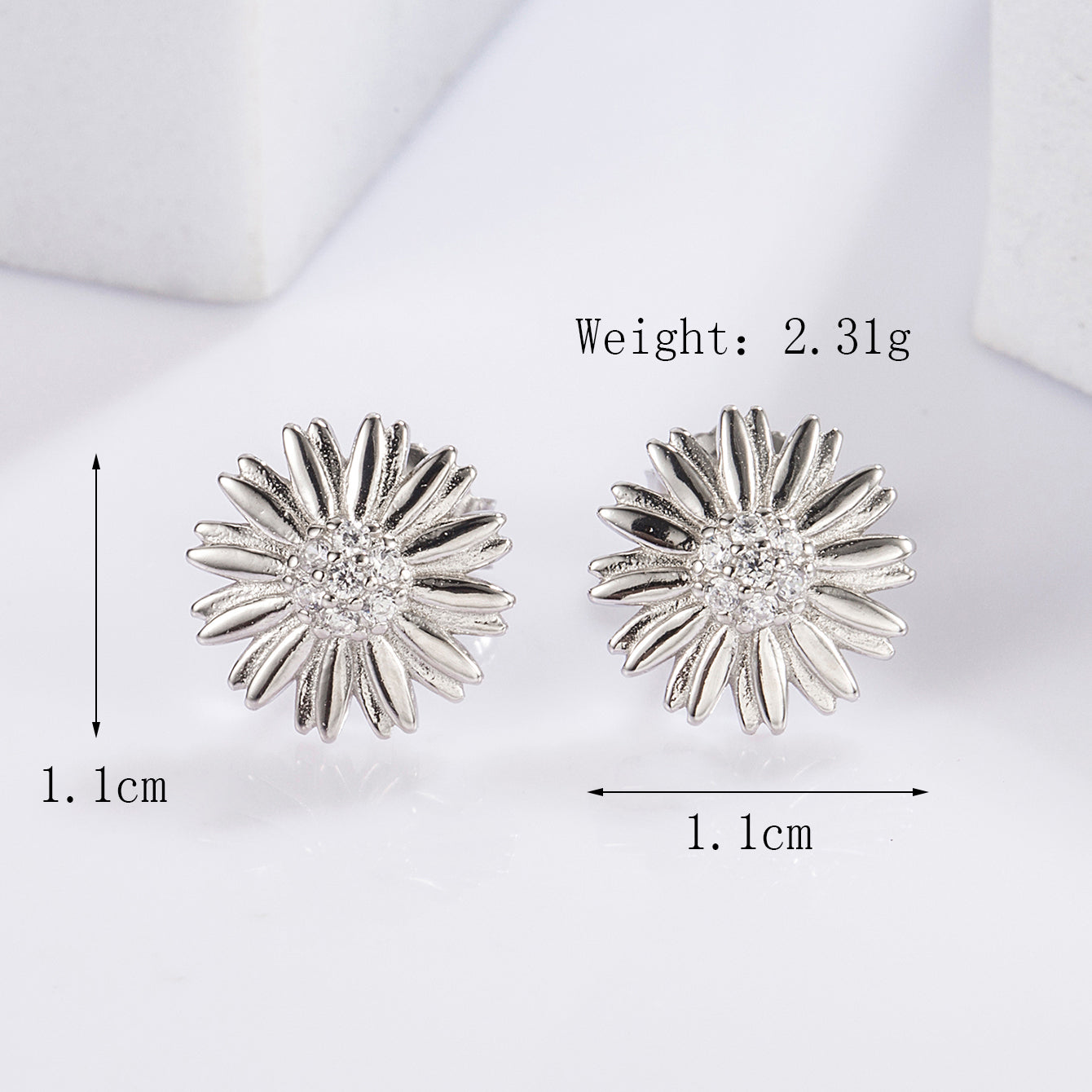 1 Pair Elegant Romantic Shiny Triangle Heart Shape Crown Inlay Carving Sterling Silver Zircon White Gold Plated Ear Studs