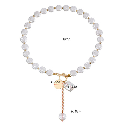 Elegant Shiny Geometric Imitation Pearl Alloy Women's Necklace