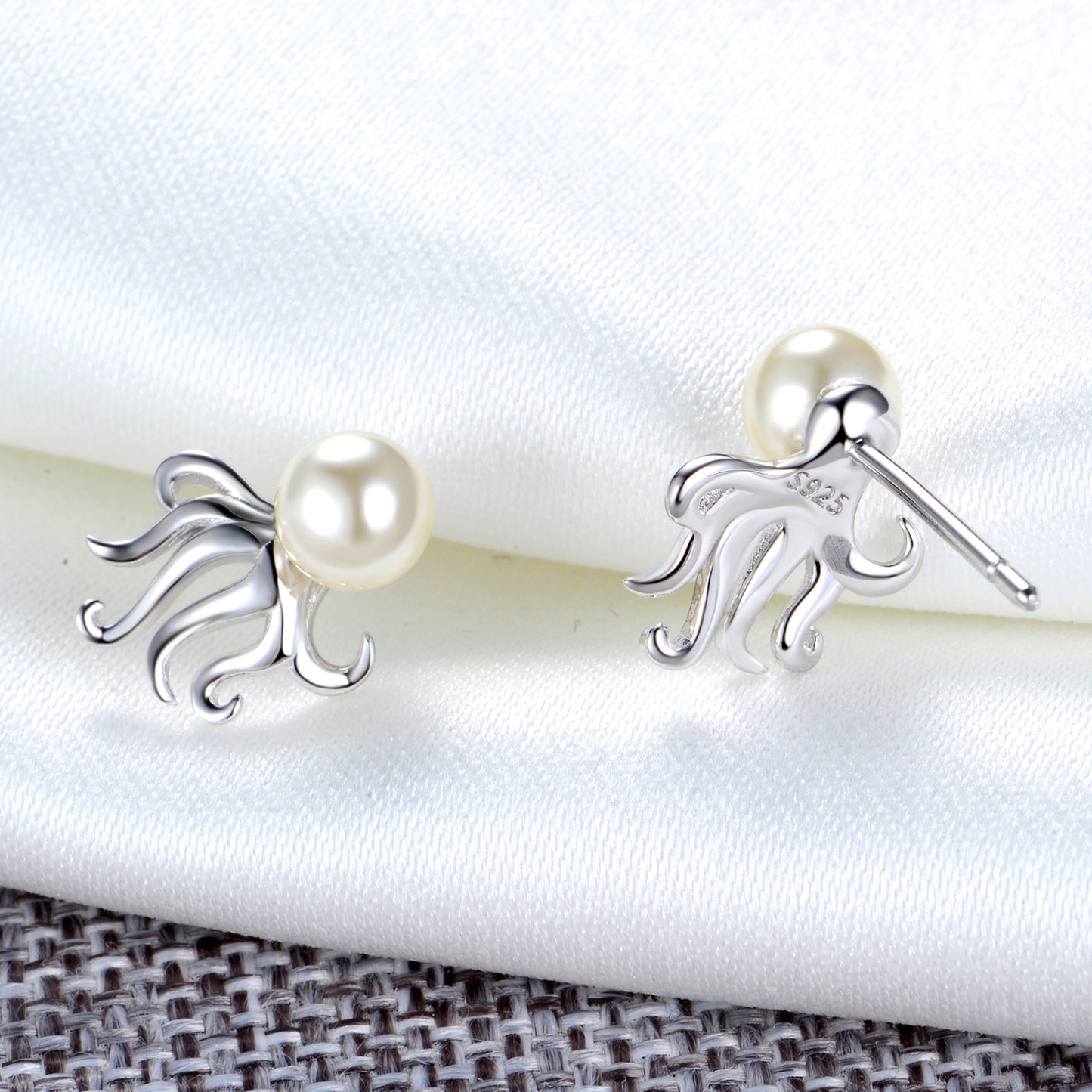1 Pair IG Style Elegant Marine Style Octopus Inlay Sterling Silver Pearl Ear Studs