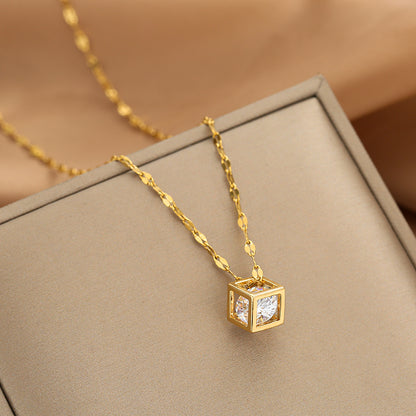 304 Stainless Steel Copper 18K Gold Plated Glam Simple Style Plating Inlay Solid Color Acrylic Glass Zircon Pendant Necklace