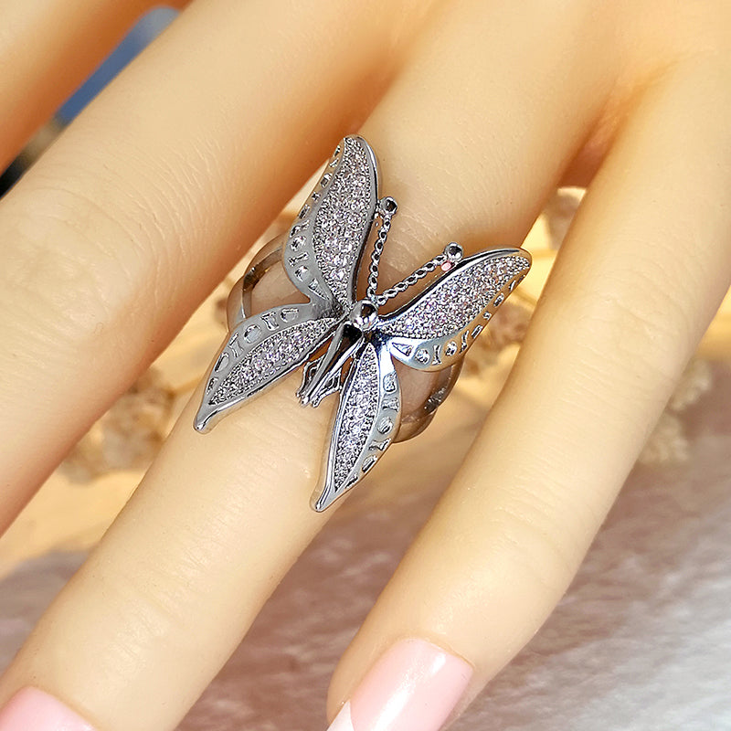 Wholesale Elegant Classic Style Butterfly Copper Plating Inlay White-Plated K Artificial Gemstones Open Rings