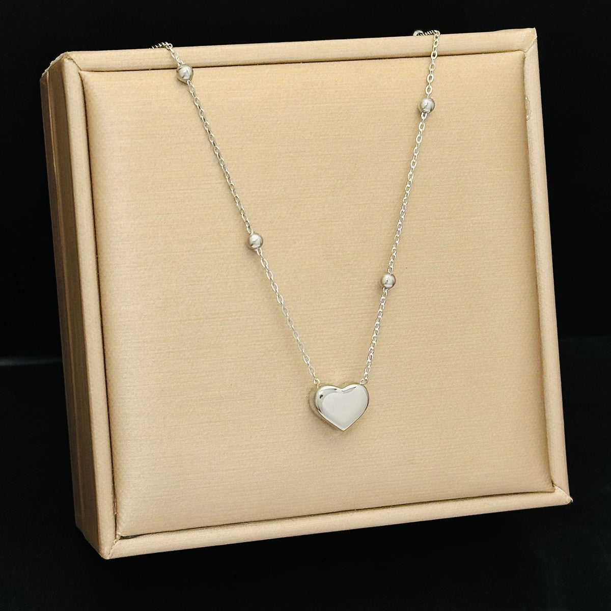 Fashion Heart Shape Titanium Steel Necklace 1 Piece