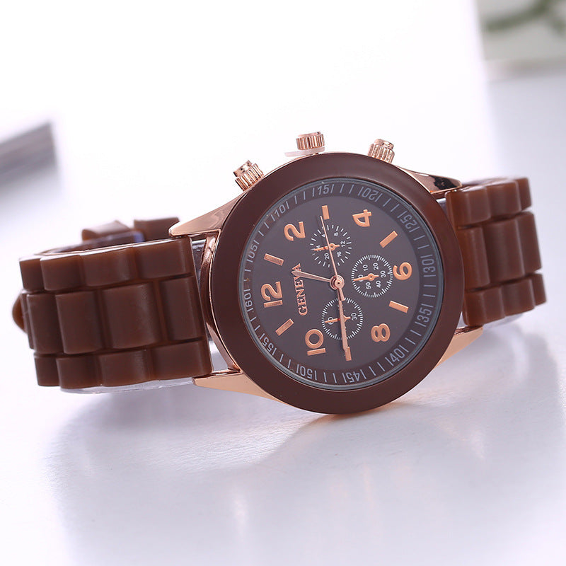 Fashion Round Buckle Quartz Women'S Watches