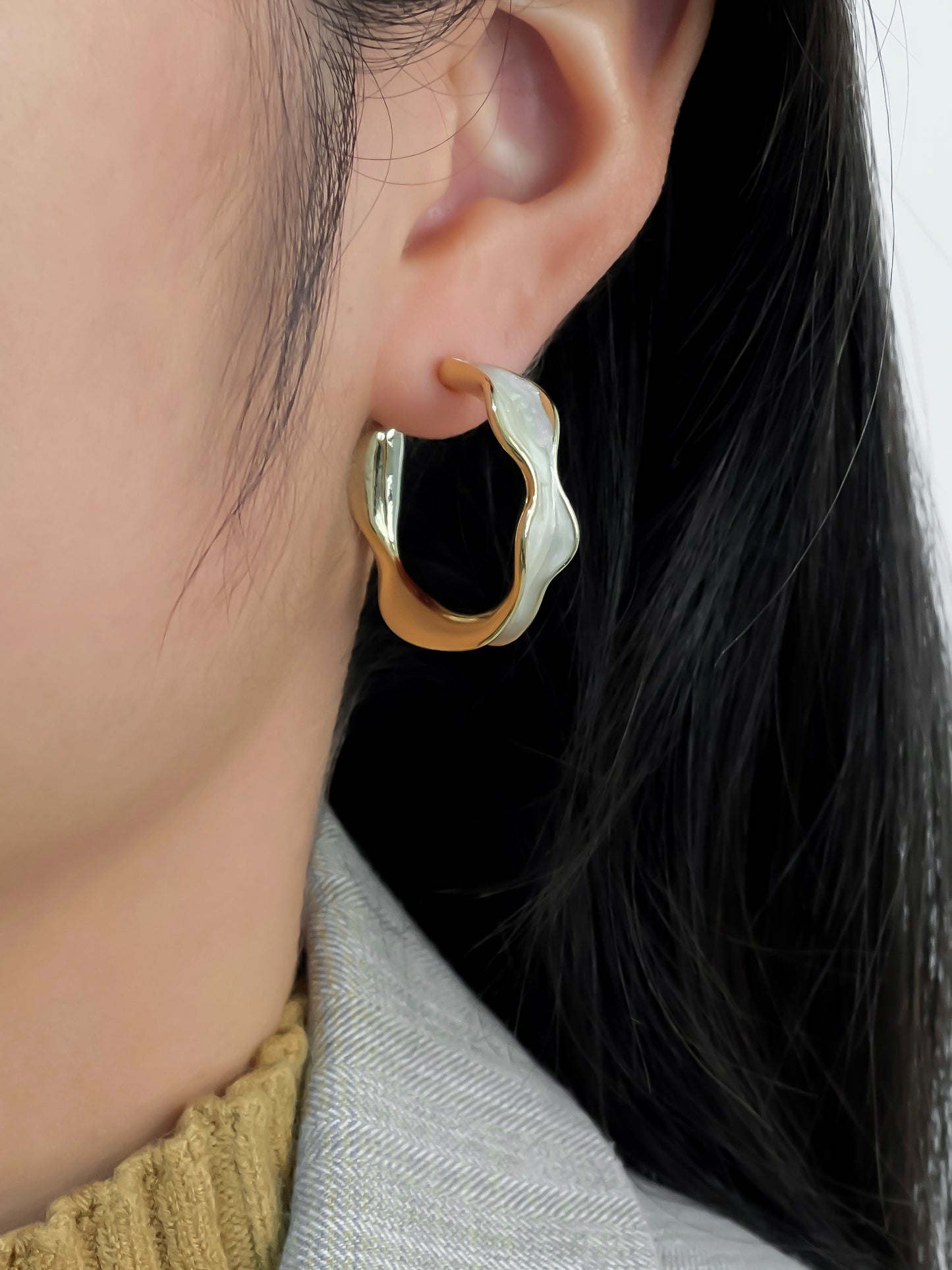 1 Pair Luxurious Simple Style Color Block Enamel Plating Copper 14K Gold Plated Earrings