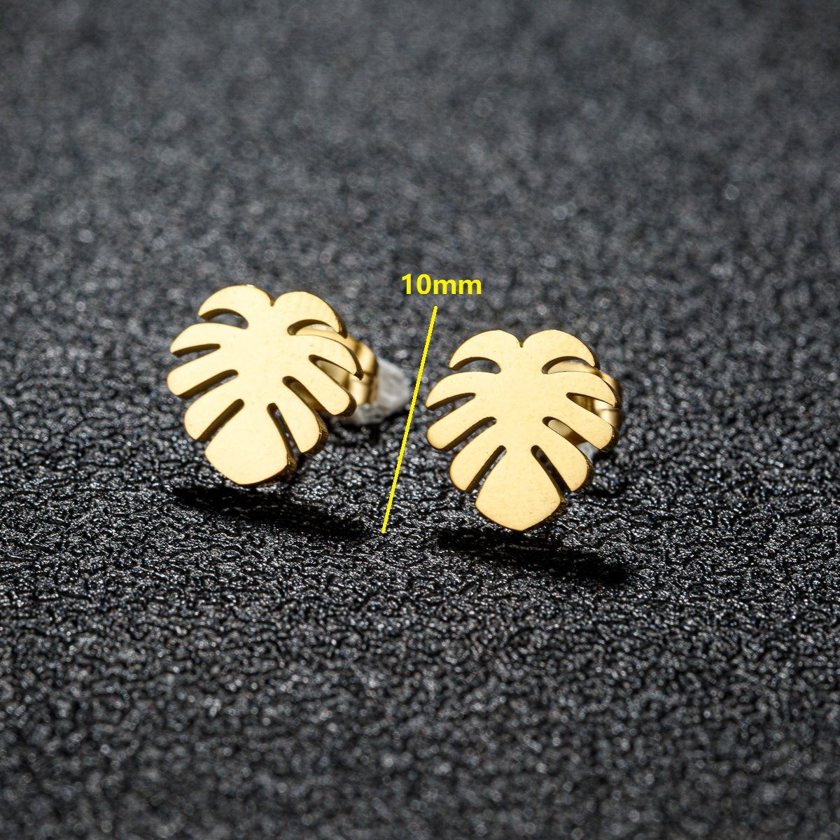 1 Pair Sweet Simple Style Snowflake Irregular Polishing Plating 304 Stainless Steel 18K Gold Plated Ear Studs