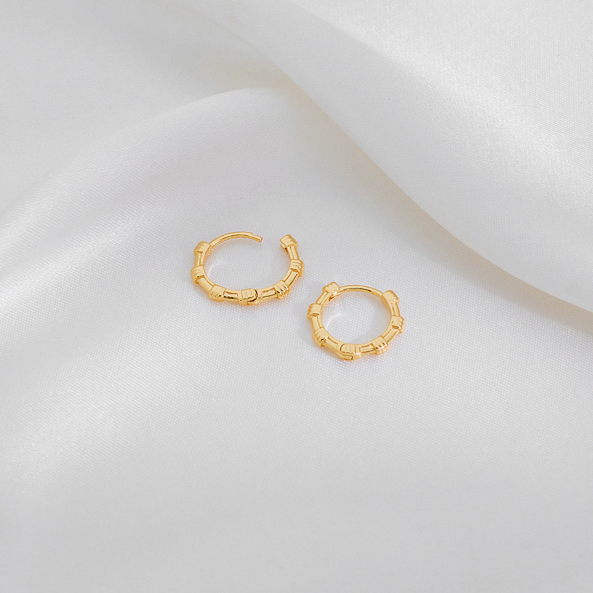 1 Pair Casual Simple Style Irregular Circle Round Irregular Copper Earrings