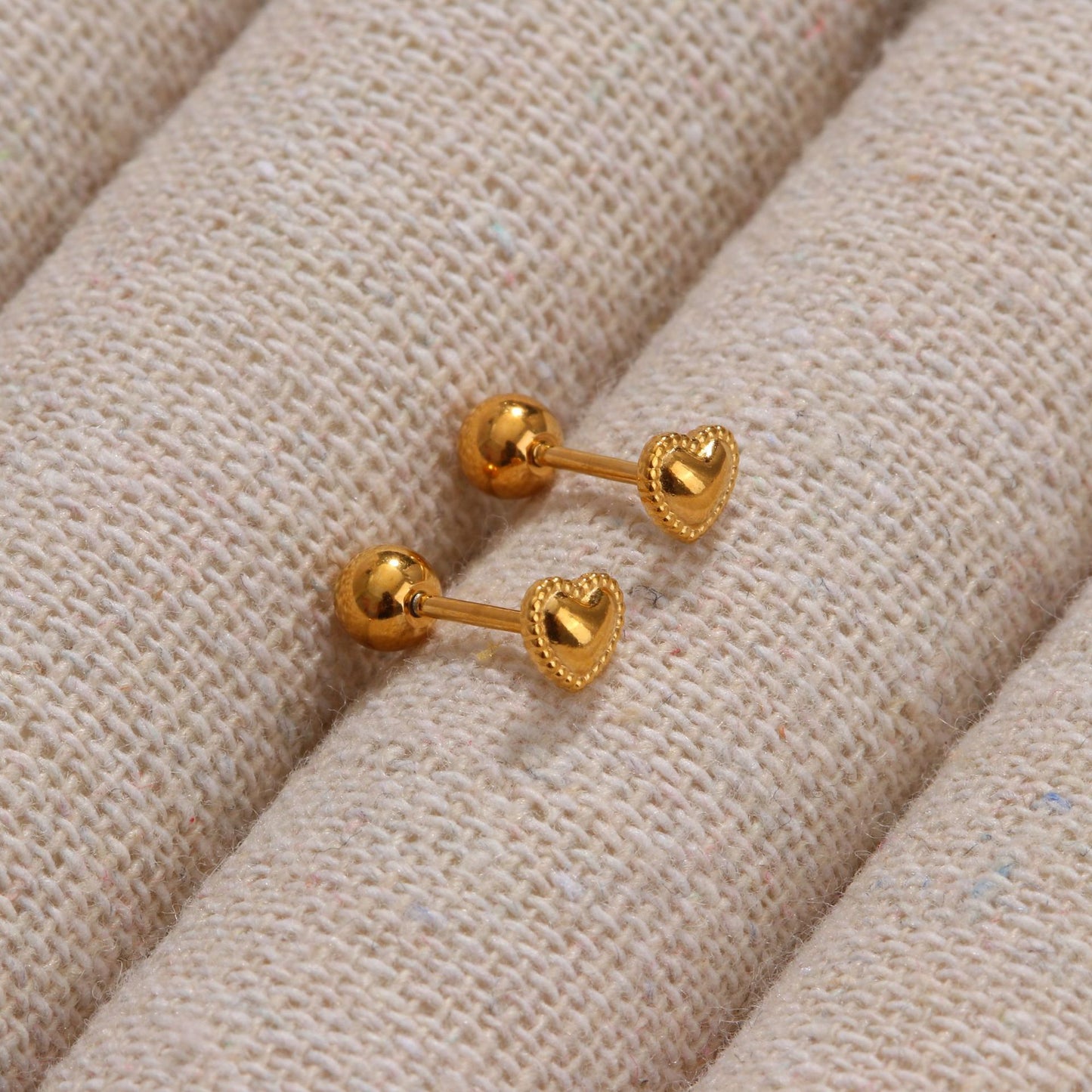 1 Pair Simple Style Heart Shape Plating Titanium Steel Ear Studs