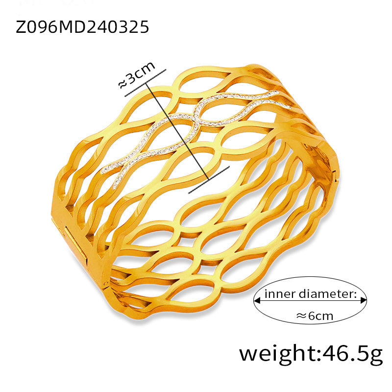 Titanium Steel 18K Gold Plated Casual Elegant Simple Style Hollow Out Inlay Solid Color Rhinestones Bangle