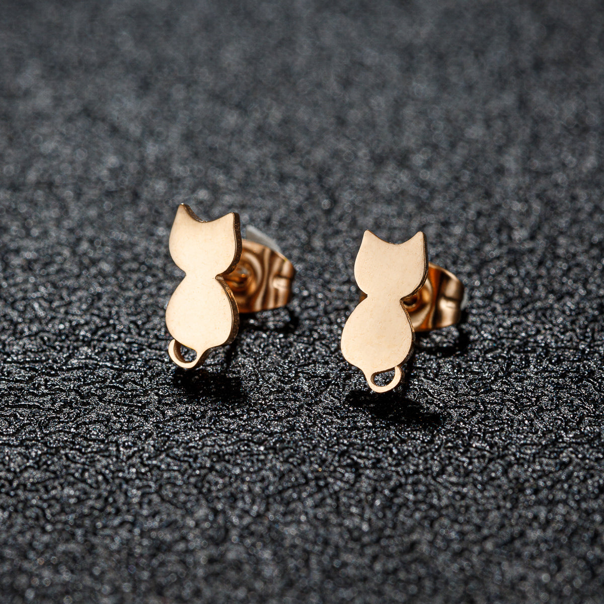 1 Pair Sweet Rabbit Cat Polishing 304 Stainless Steel 18K Gold Plated Ear Studs