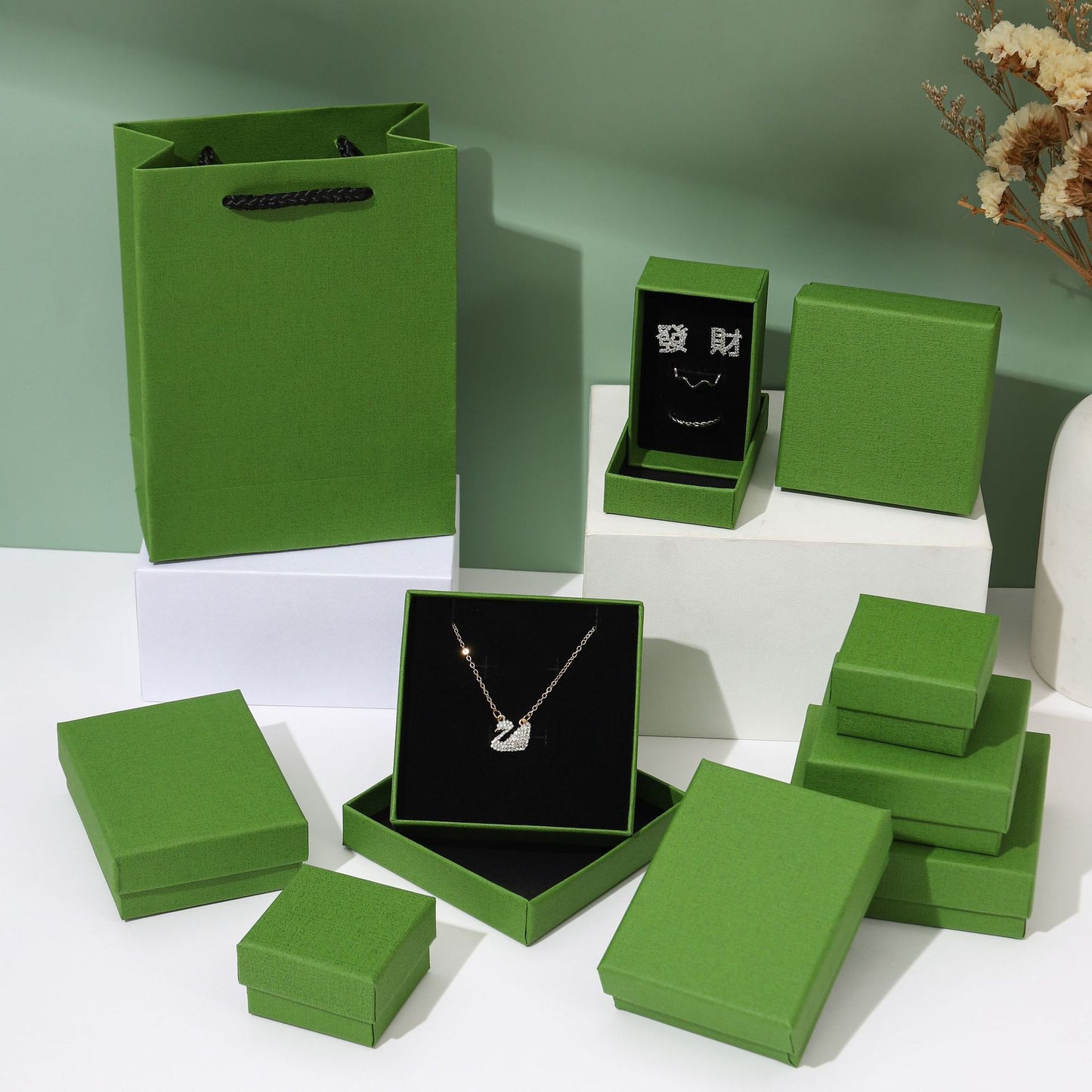 Fashion Solid Color Paper Jewelry Boxes