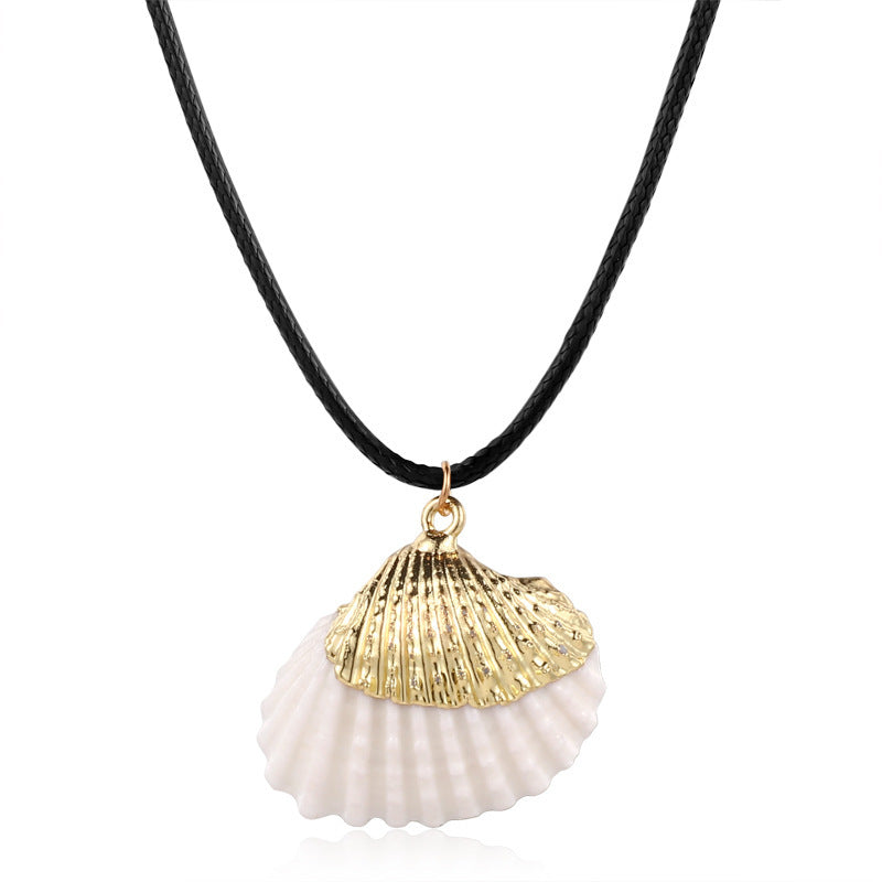 Vacation Modern Style Classic Style Geometric Shell Plating Women's Pendant Necklace