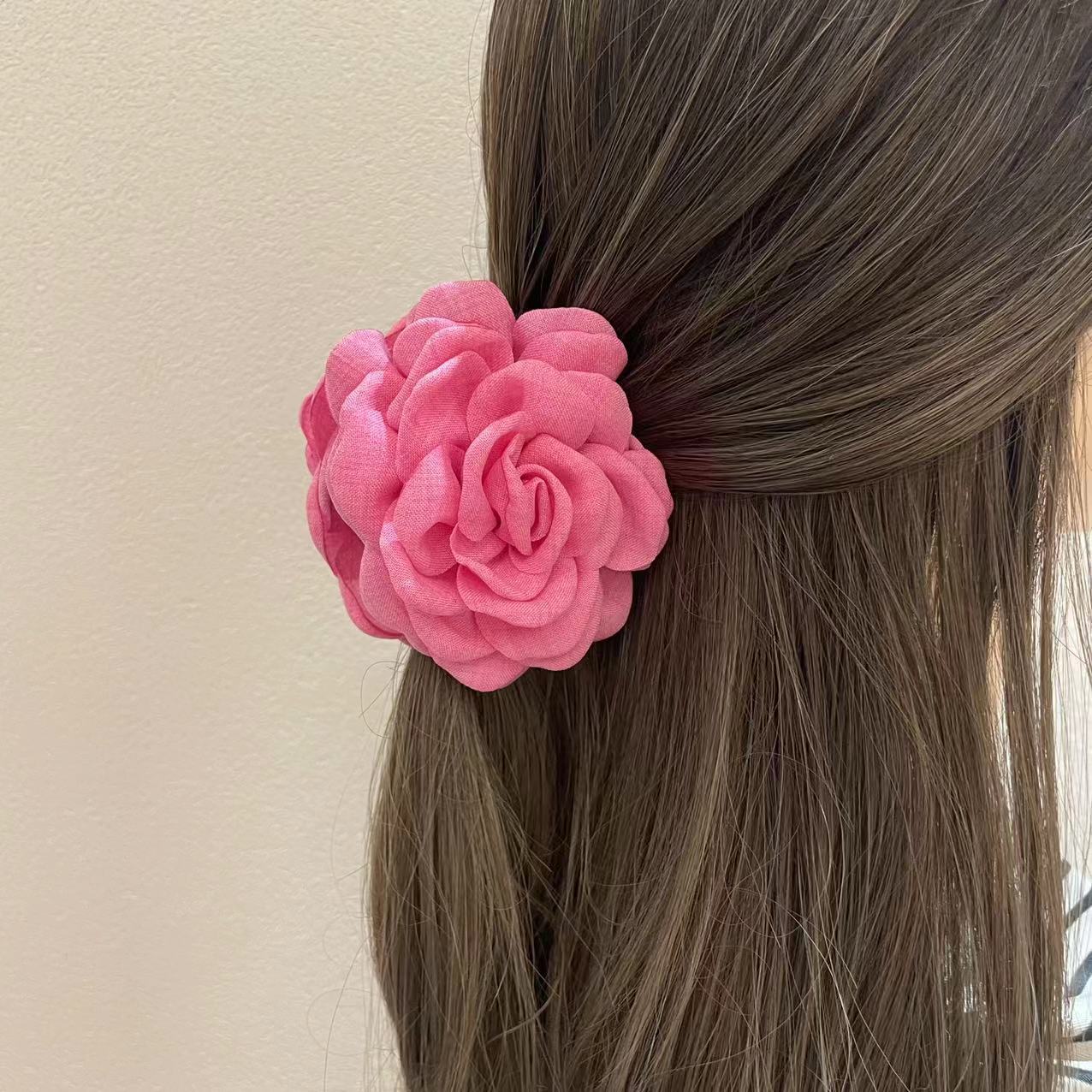 Women'S Sweet Korean Style Rose Flower Cloth Hair Claws