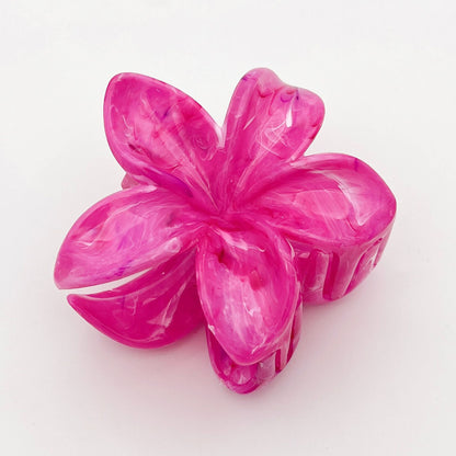 Women'S Simple Style Flower Plastic Resin Stoving Varnish Hair Claws