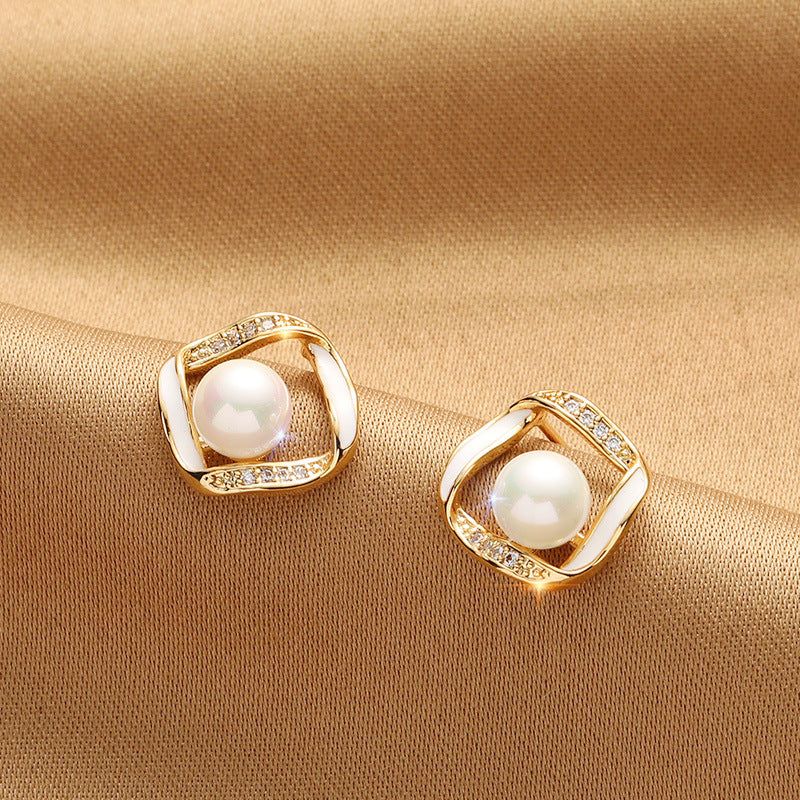 1 Pair Simple Style Round Inlay Alloy Zircon Ear Studs