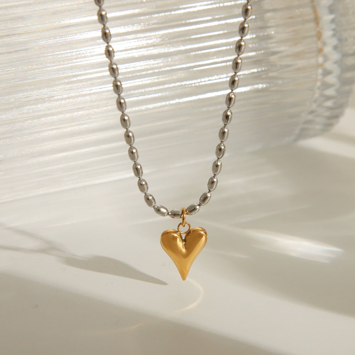 Wholesale Jewelry IG Style French Style Sweet Heart Shape Solid Color 304 Stainless Steel 18K Gold Plated Pendant Necklace