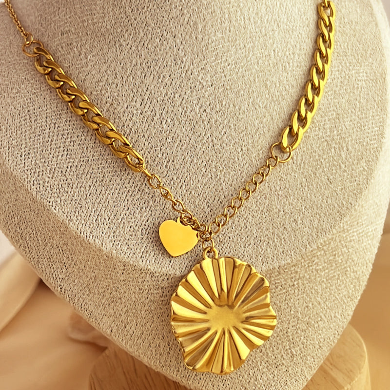 Wholesale Jewelry Casual Tropical Heart Shape Lotus Leaf HD-18918 201 Stainless Steel 18K Gold Plated Pendant Necklace