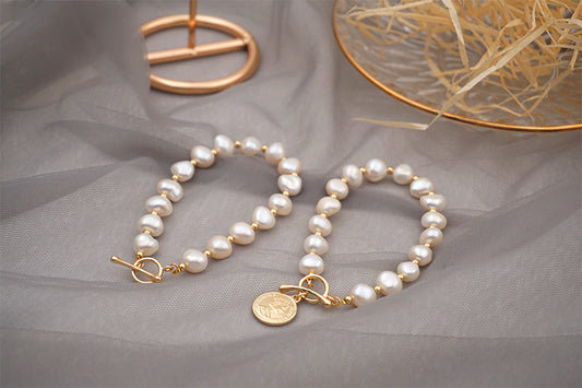 Simple Style Portrait Pearl Beaded Bracelets 1 Piece