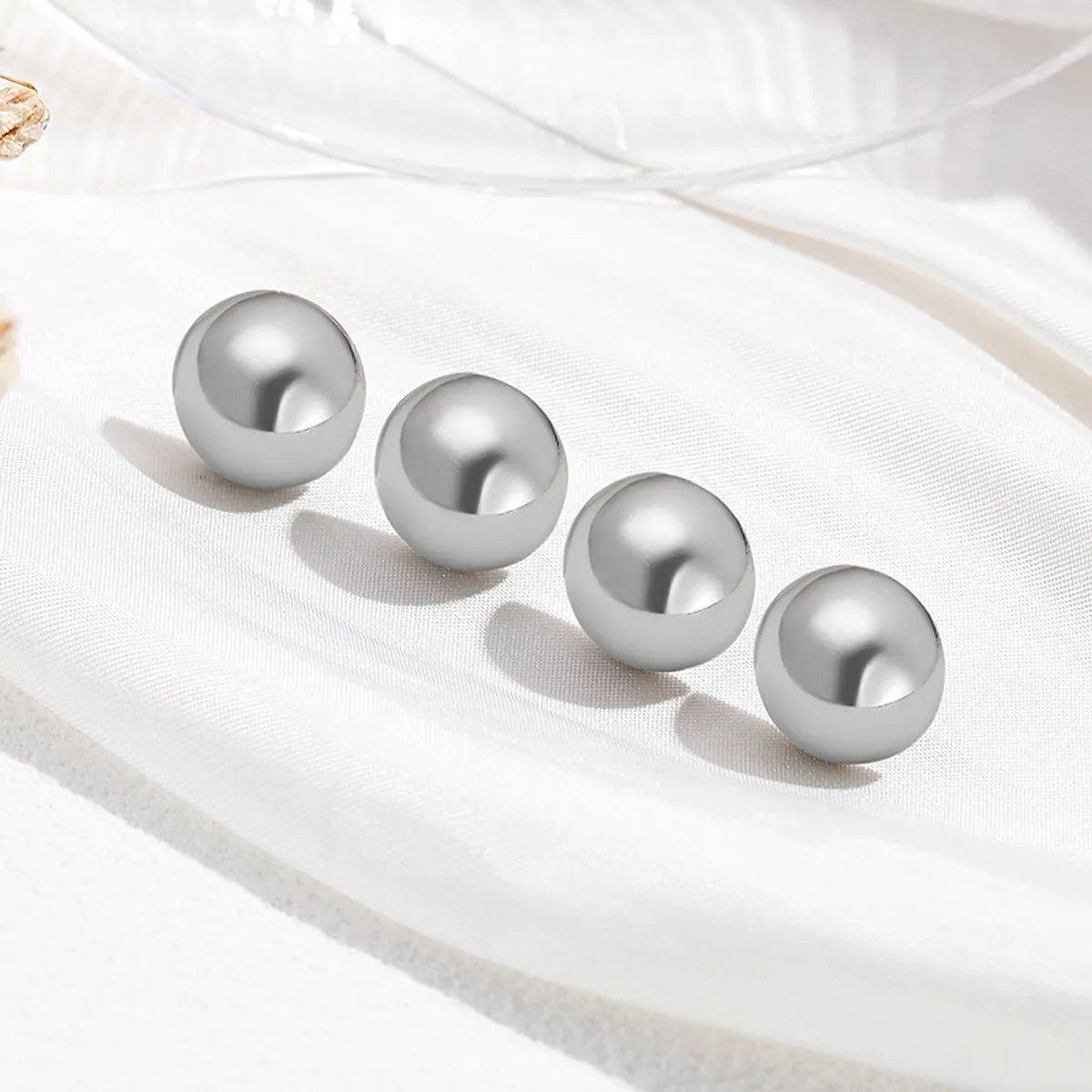 2 Pairs Casual Simple Style Commute Solid Color Stainless Steel Ear Studs