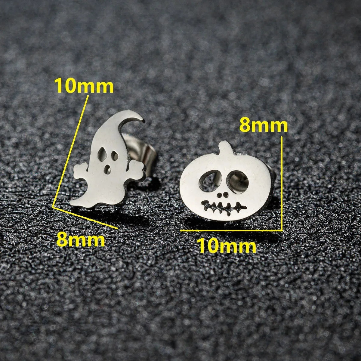 2 Pairs Cute Gothic Hip-Hop Pumpkin Titanium Steel Ear Studs