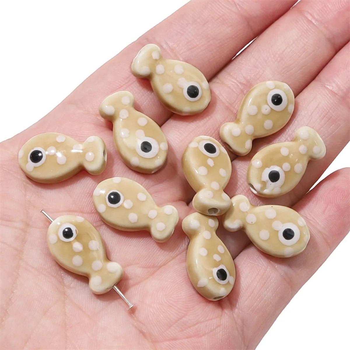 2 Pieces 11 * 19mm Hole 2~2.9mm Ceramics Fish Beads