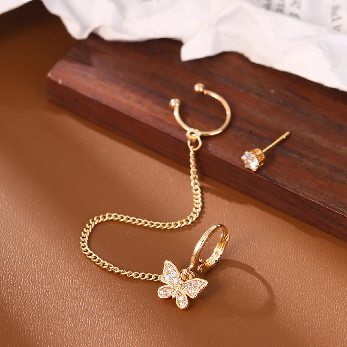 2 Pieces Set Elegant Lady Streetwear Butterfly Inlay Copper Zircon Ear Studs