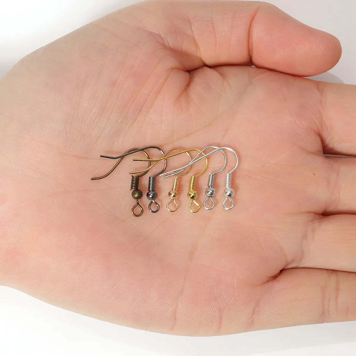 200 20 * 20mm Metal Solid Color Polished Hook Earring Findings