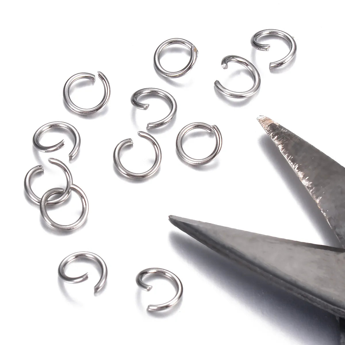 200 Pieces Per Pack 304 Stainless Steel Solid Color Jump Ring