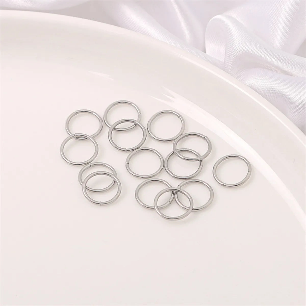 200 Pieces Per Pack Diameter 10mm Diameter 4mm 304 Stainless Steel Round Open Jump Rings