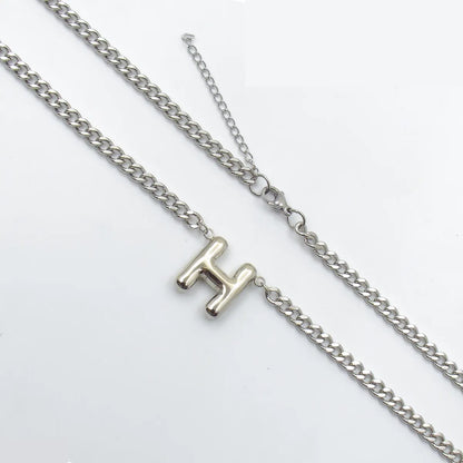 201 Stainless Steel 304 Stainless Steel 18K Gold Plated Simple Style Letter Pendant Necklace