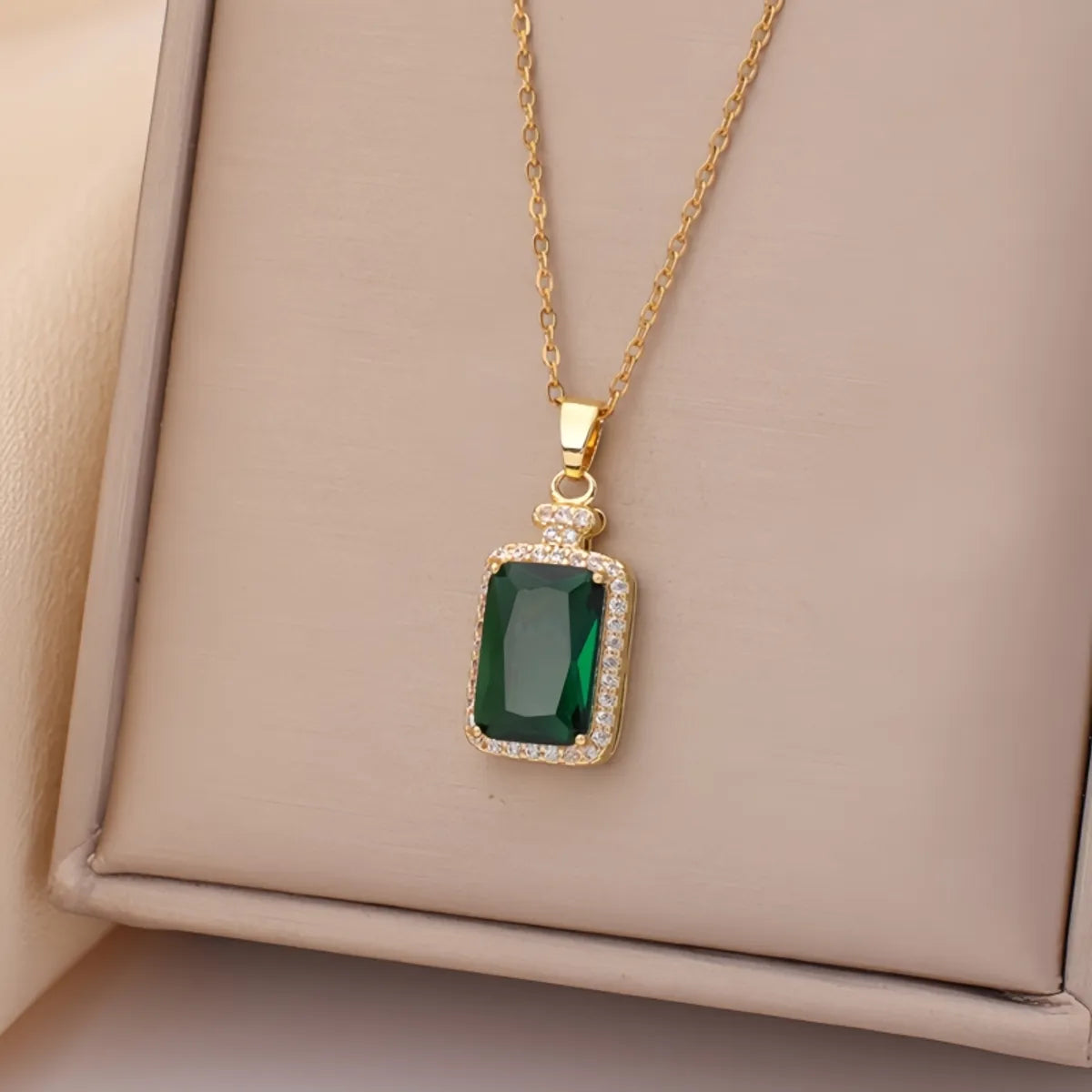 201 Stainless Steel Copper White Gold Plated Gold Plated Plating Inlay Geometric Glass Zircon Pendant Necklace