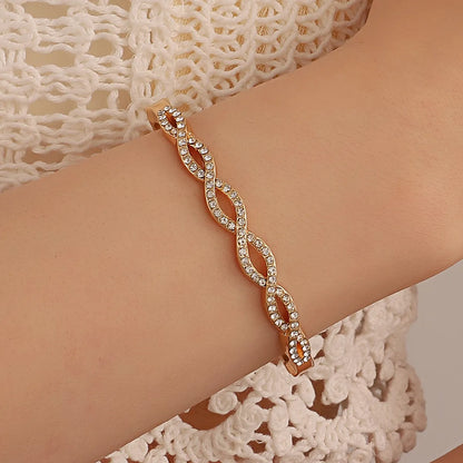 New Fashion Twist Full Diamond Hollow Cross Geometric Bracelet