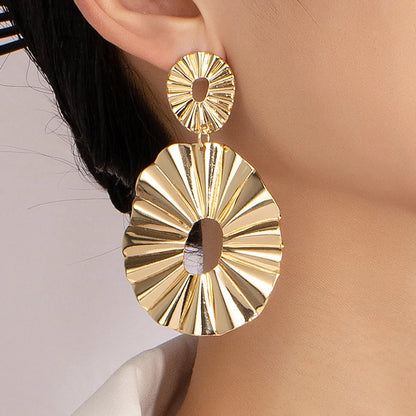 Ins Style Luxurious Lady Flower Alloy Women's Earrings