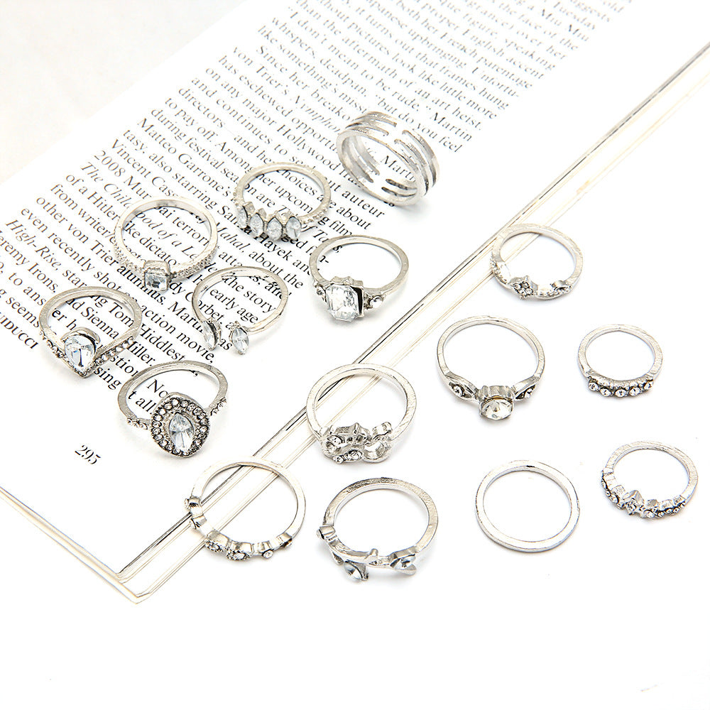 Fashion Hollow Diamond Heart Alloy Ring Set 15-piece