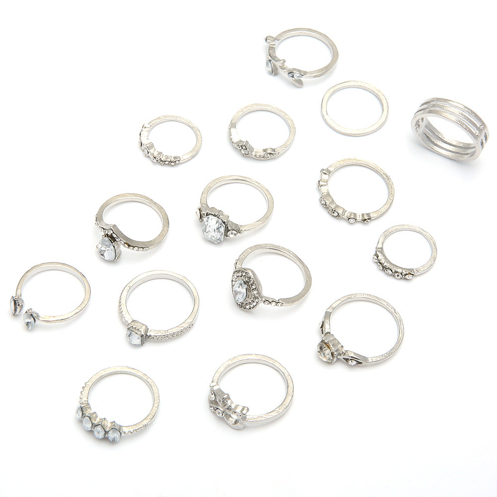 Fashion Hollow Diamond Heart Alloy Ring Set 15-piece